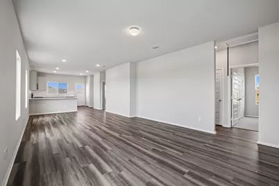 5600 San Pietro Drive, Austin, TX 78747 - Photo 11