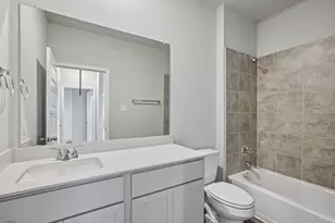 5600 San Pietro Dr, Austin, TX 78747 - Photo 27