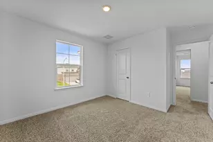 1836 Side Buster Trl, Georgetown, TX 78628 - Photo 27