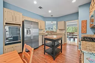 12047 Lincolnshire Dr, Austin, TX 78758 - Photo 11
