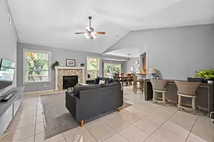 12047 Lincolnshire Dr, Austin, TX 78758 - Photo 5