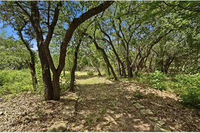 12047 Lincolnshire Drive, Austin, TX 78758 - Photo 25