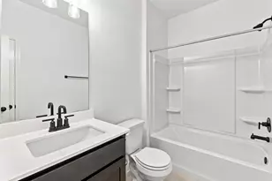 304 Daniels Dusty Trl, Georgetown, TX 78626 - Photo 5