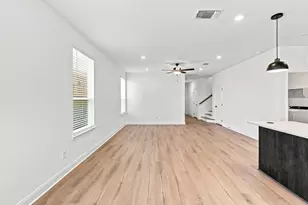 304 Daniels Dusty Trl, Georgetown, TX 78626 - Photo 17