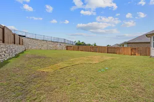 571 Sue Peaks Loop, Dripping Springs, TX 78620 - Photo 25