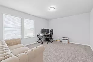 571 Sue Peaks Loop, Dripping Springs, TX 78620 - Photo 9