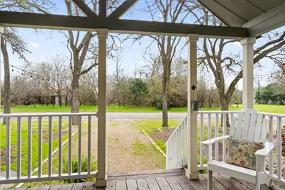 250-300 Park Avenue Avenue, Staples, TX 78670 - Photo 11