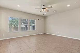 1001 Hondo Ln, Hutto, TX 78634 - Photo 9