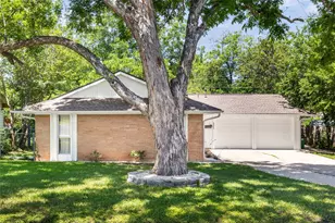8800 Parkfield Dr, Austin, TX 78758 - Photo 37