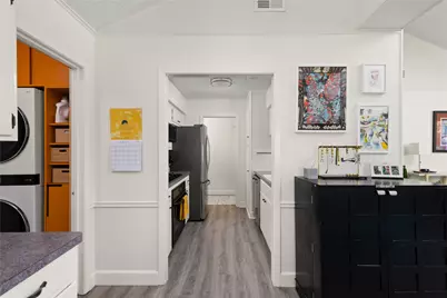 8800 Parkfield Drive, Austin, TX 78758 - Photo 13