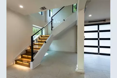 3405 Fruth Street, Austin, TX 78705 - Photo 9