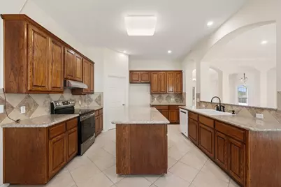 1601 Breezy Cove, Round Rock, TX 78664 - Photo 15