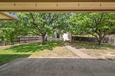 1601 Breezy Cove, Round Rock, TX 78664 - Photo 31