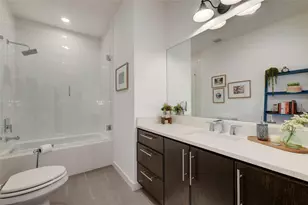 1907 E 14th St, Austin, TX 78702 - Photo 31