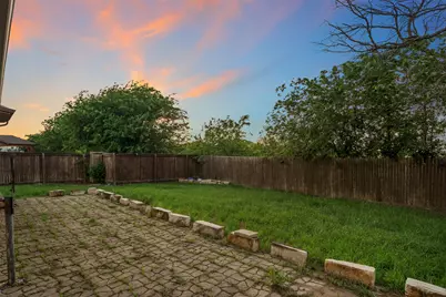 401 Daniel Crossing, Liberty Hill, TX 78642 - Photo 33