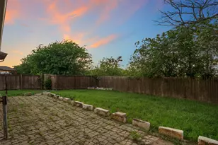 401 Daniel Crossing, Liberty Hill, TX 78642 - Photo 33