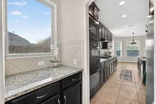401 Daniel Crossing, Liberty Hill, TX 78642 - Photo 5
