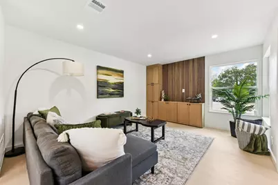 7503 Carriage Drive, Austin, TX 78752 - Photo 3