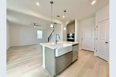 430 Elephant Island Loop, Kyle, TX 78640 - Photo 5