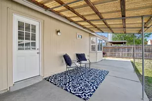 305 Hornbean Ln, Cibolo, TX 78108 - Photo 11