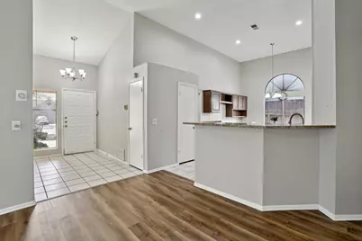 305 Hornbean Lane, Cibolo, TX 78108 - Photo 5