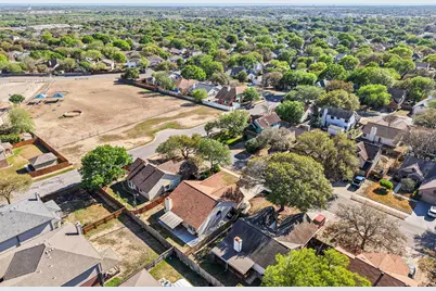 305 Hornbean Lane, Cibolo, TX 78108 - Photo 15