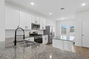 324 Kenai Dr, Kyle, TX 78640 - Photo 9