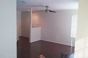 8807 Schick Rd, Austin, TX 78729 - Photo 9