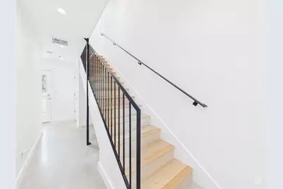 5912 Harold Court #104, Austin, TX 78721 - Photo 3