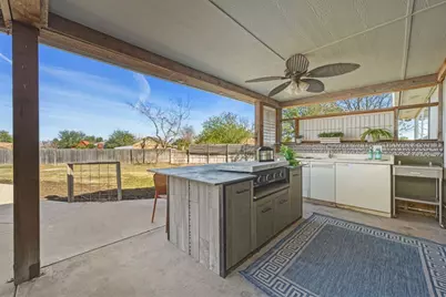 107 Rock Chalk Court, Round Rock, TX 78664 - Photo 33