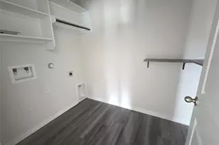 220 Sun Grv Trl, Georgetown, TX 78628 - Photo 9