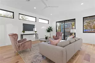 1004 Lott Ave, Austin, TX 78721 - Photo 17