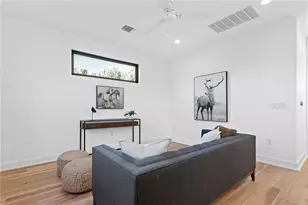 1004 Lott Ave, Austin, TX 78721 - Photo 25