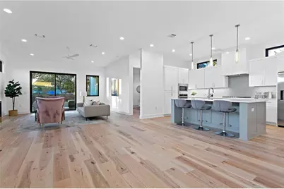 1004 Lott Avenue, Austin, TX 78721 - Photo 11