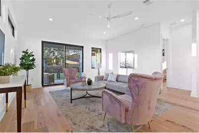 1004 Lott Avenue, Austin, TX 78721 - Photo 3