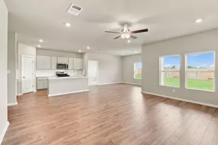 153 Ayres Horn, Cedar Creek, TX 78612 - Photo 19