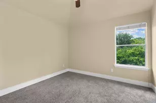 10128 Channel Island Dr, Austin, TX 78747 - Photo 23