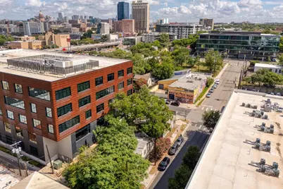 911 E 6th Street, Austin, TX 78702 - Photo 19