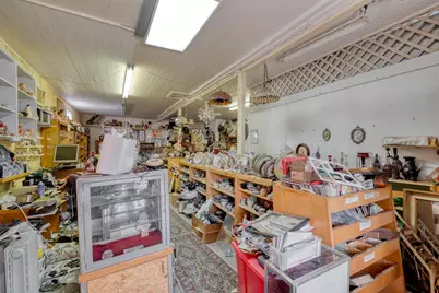 911 E 6th Street, Austin, TX 78702 - Photo 7