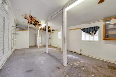 911 E 6th Street, Austin, TX 78702 - Photo 17