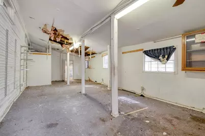 911 E 6th Street, Austin, TX 78702 - Photo 17