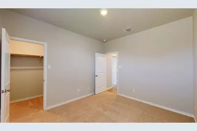 709 Sydney Boulevard, Thorndale, TX 76577 - Photo 19