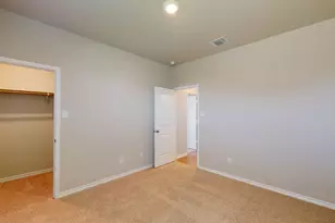 709 Sydney Blvd, Thorndale, TX 76577 - Photo 19