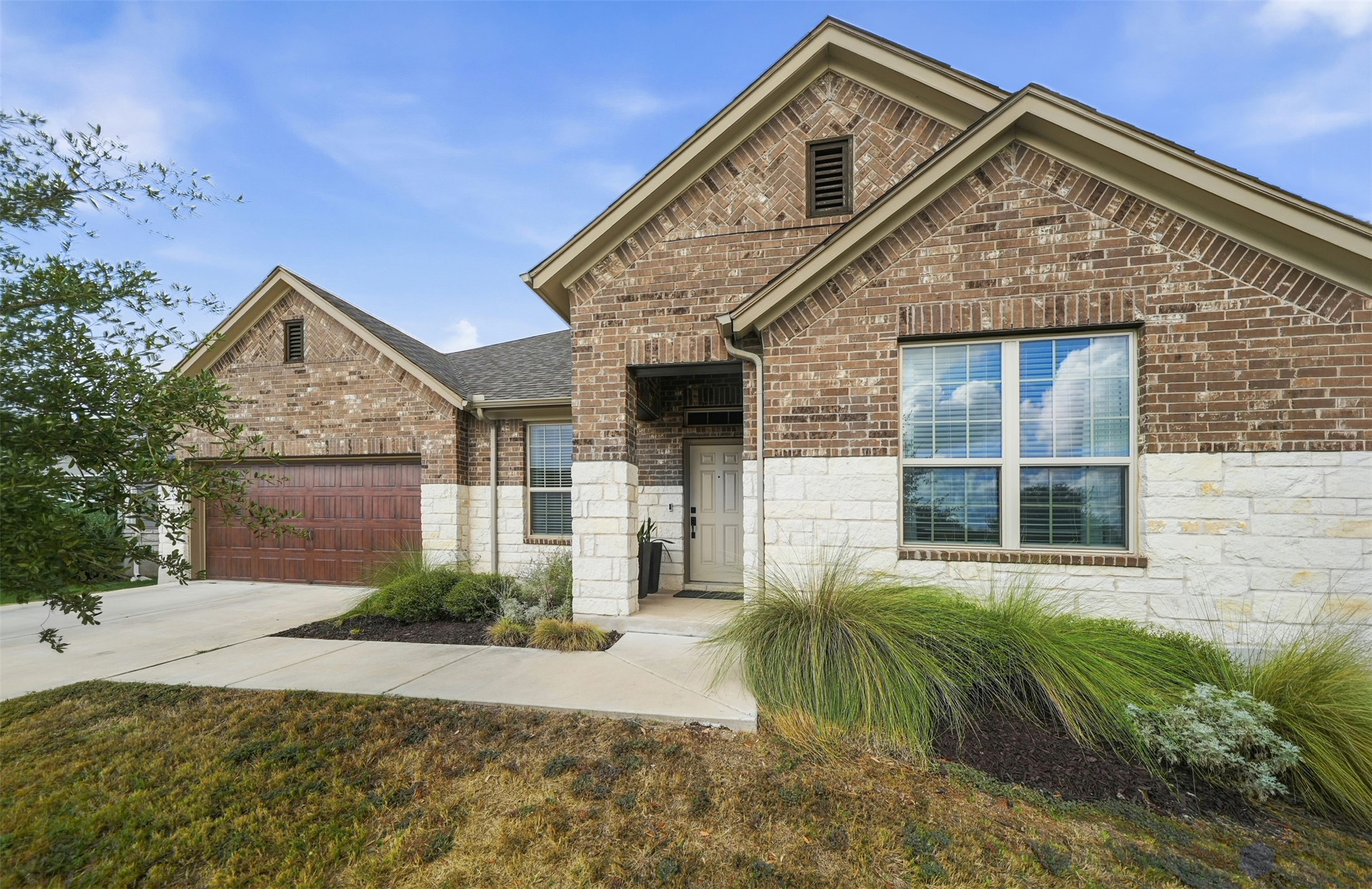 903 Sarea Code 903 Simmental Loop, Hutto, TX 78634 - MLS 2557537 - Coldwell Banker