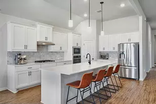 903 Simmental Loop, Hutto, TX 78634 - Photo 5