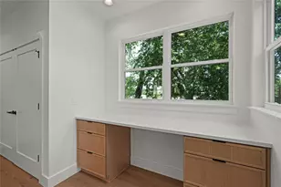 752 Pedernales St, Austin, TX 78702 - Photo 21