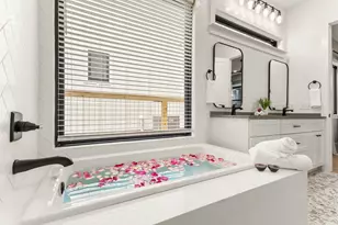 4418 Red River St, Austin, TX 78751 - Photo 17