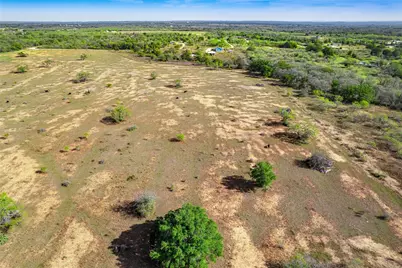 1180 Bugtussle Lane, Luling, TX 78648 - Photo 17