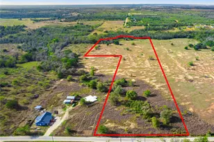 1180 Bugtussle Ln, Luling, TX 78648 - Photo 1