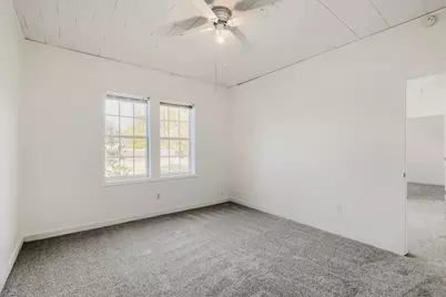 604 S Donohoe Street, Granger, TX 76530 - Photo 19